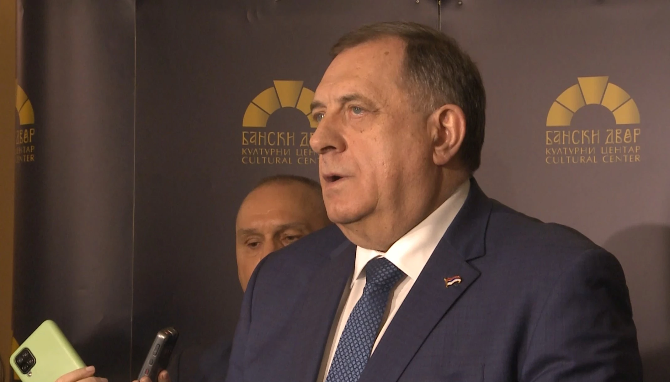 Predsjednik SNSD Milorad Dodik najavljuje direktan povrat novca građanima od akciza na naftu.