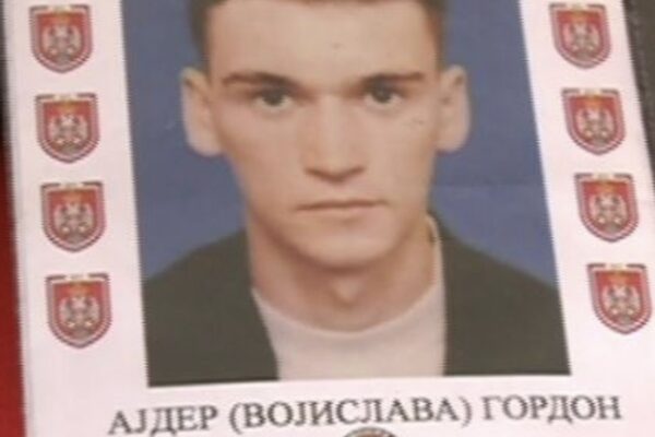 Na današnji dan prije 32 godine, 27. avgusta 1994. godine, poginuo je Gordon Ajder. Imao je samo 20 godina